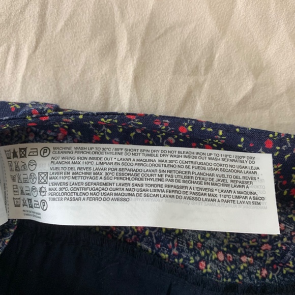 MNG Basics Shorts Women's 4 Blue‎ Floral Linen Blend Beach Outdoors Hot Pants - Picture 6 of 9